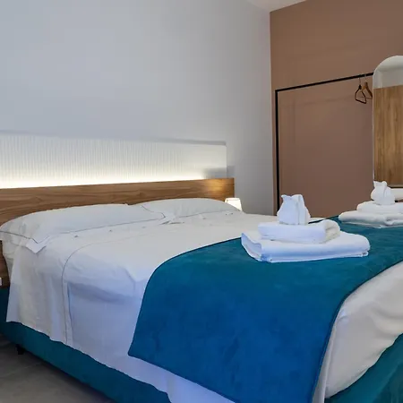 فندق مبيت وإفطار Alba