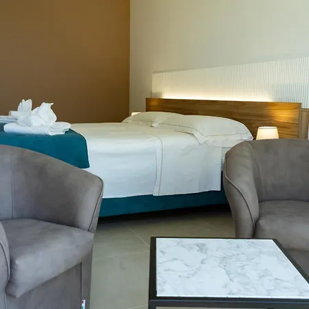 فندق مبيت وإفطار Alba 4*