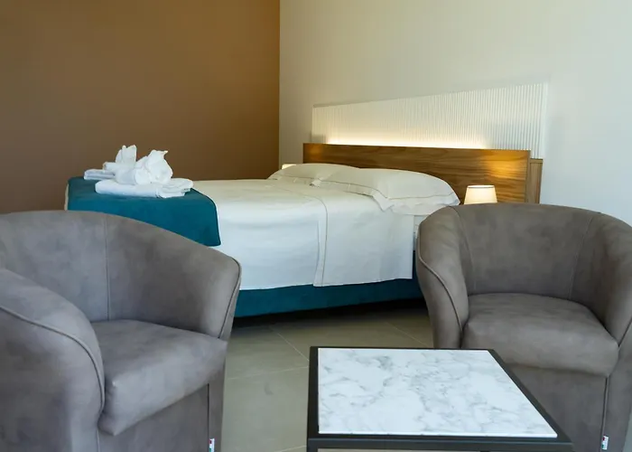فندق مبيت وإفطار Alba 4*